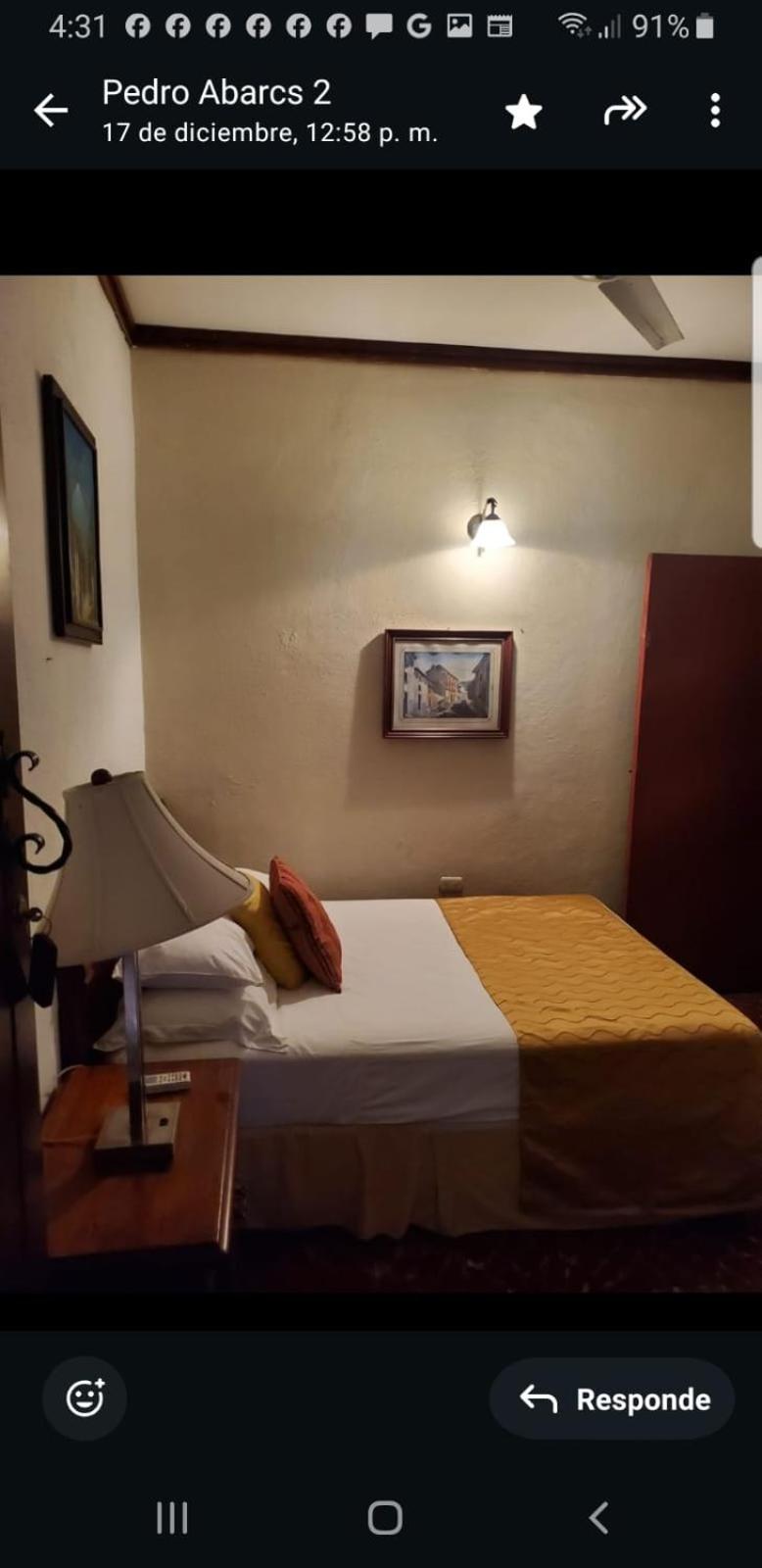 Hostal Fuente Castalia, B Y B Leon Exterior photo